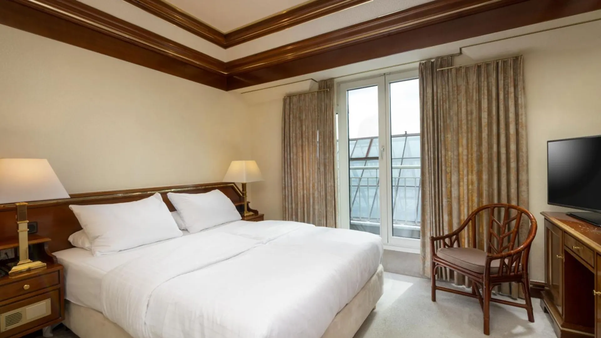 ****  Maritim Hotel Koln Germany